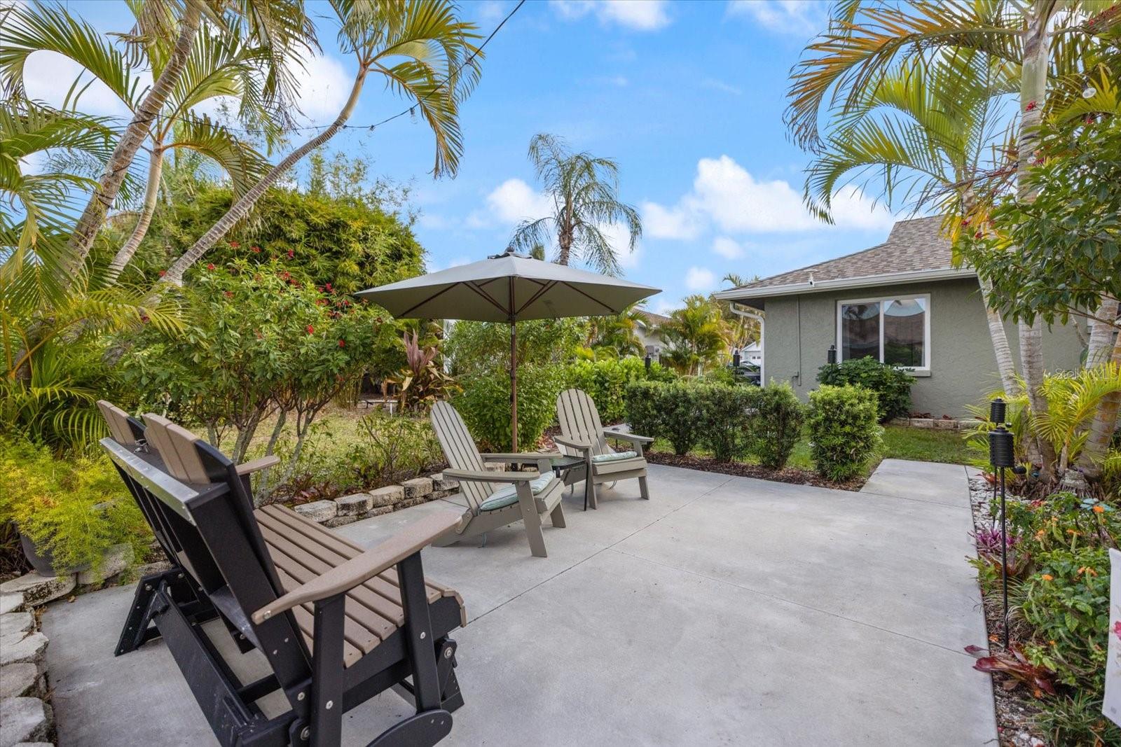 CHESTNUT CREEK LAKES OF - Residential