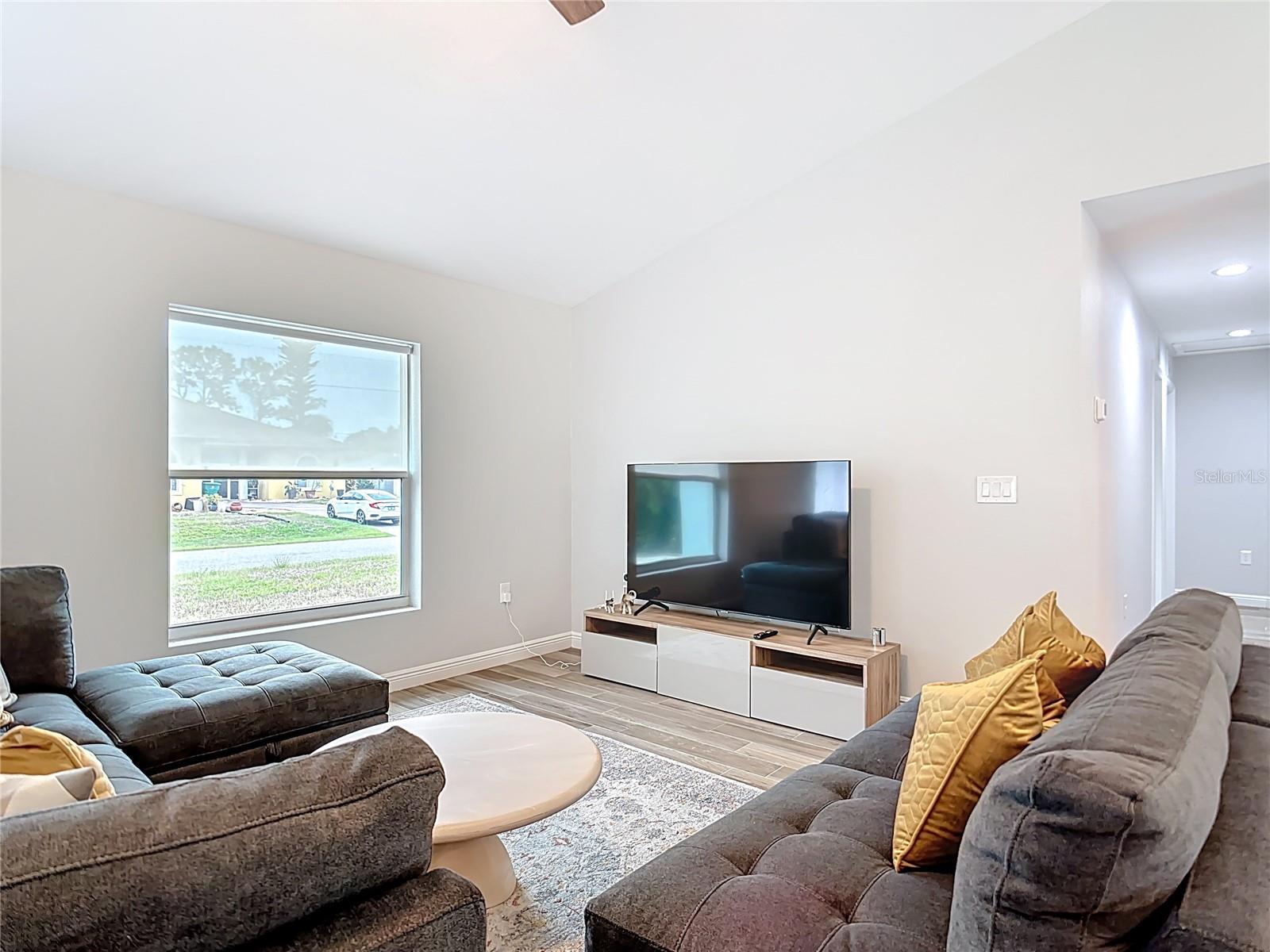 PORT CHARLOTTE SEC 047 - Residential Lease