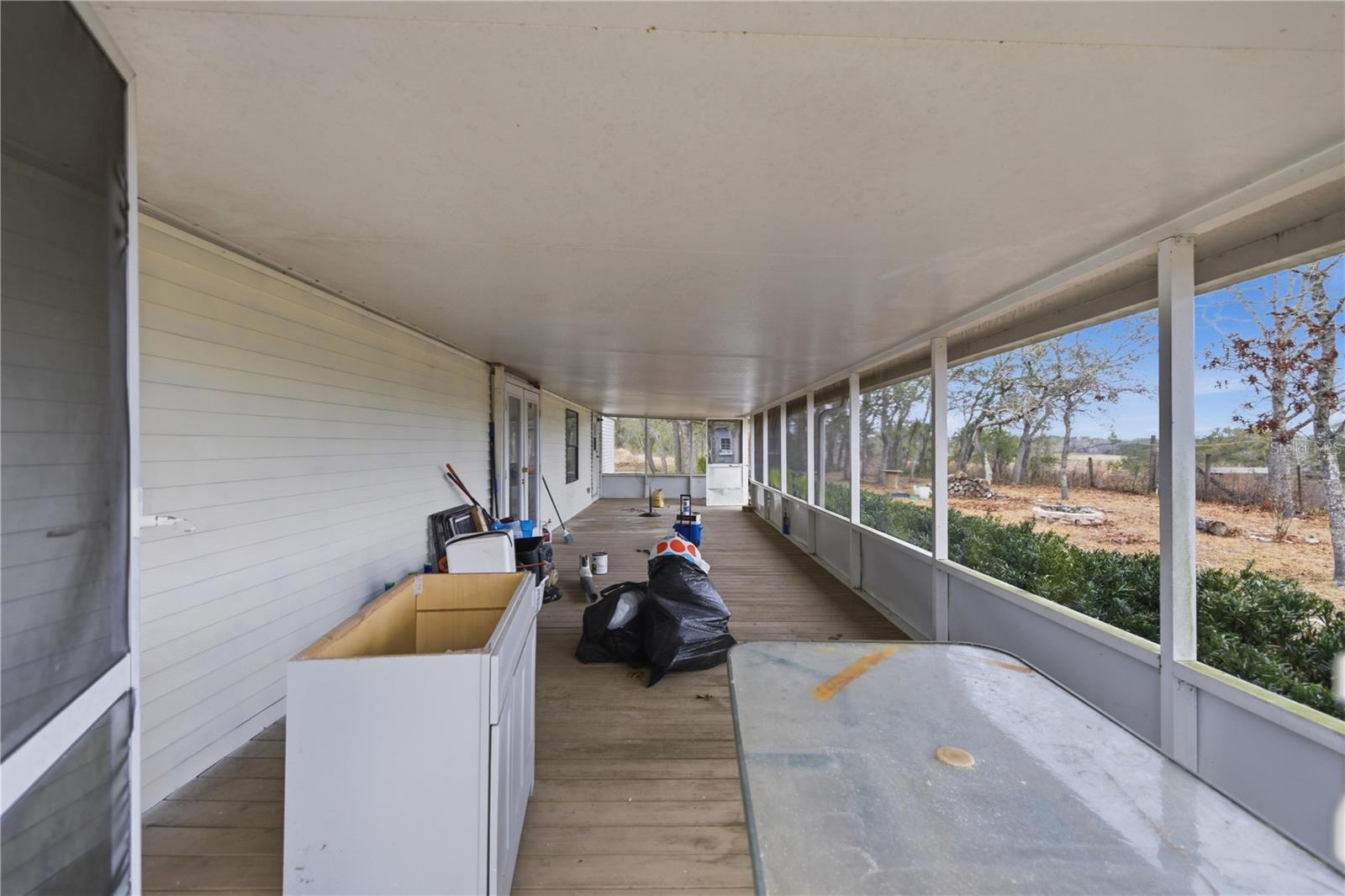 VICTORIA OAKS - Residential