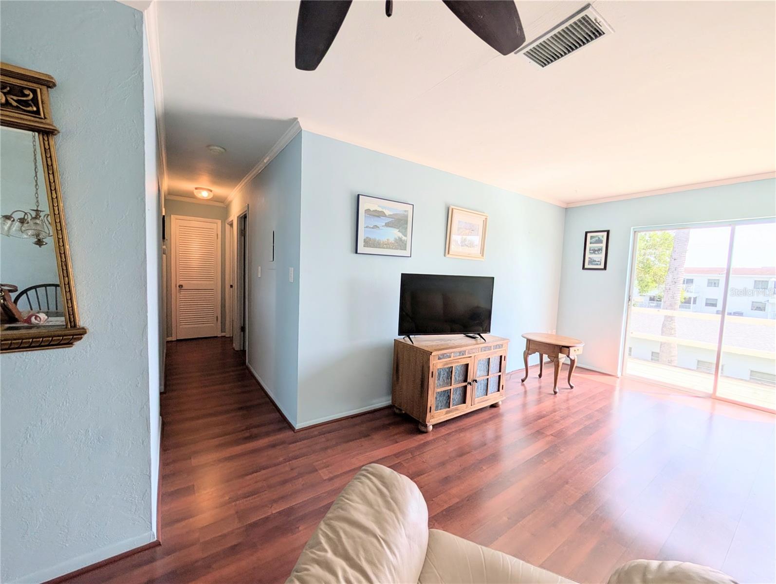 THE FOURTH BAYSHORE - Residential