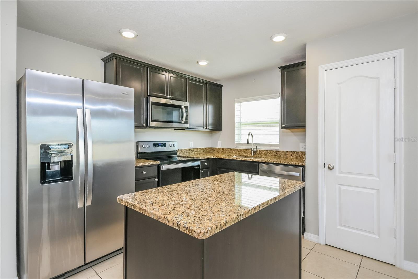 RIDGE AT SWAN LAKE - Residential Lease