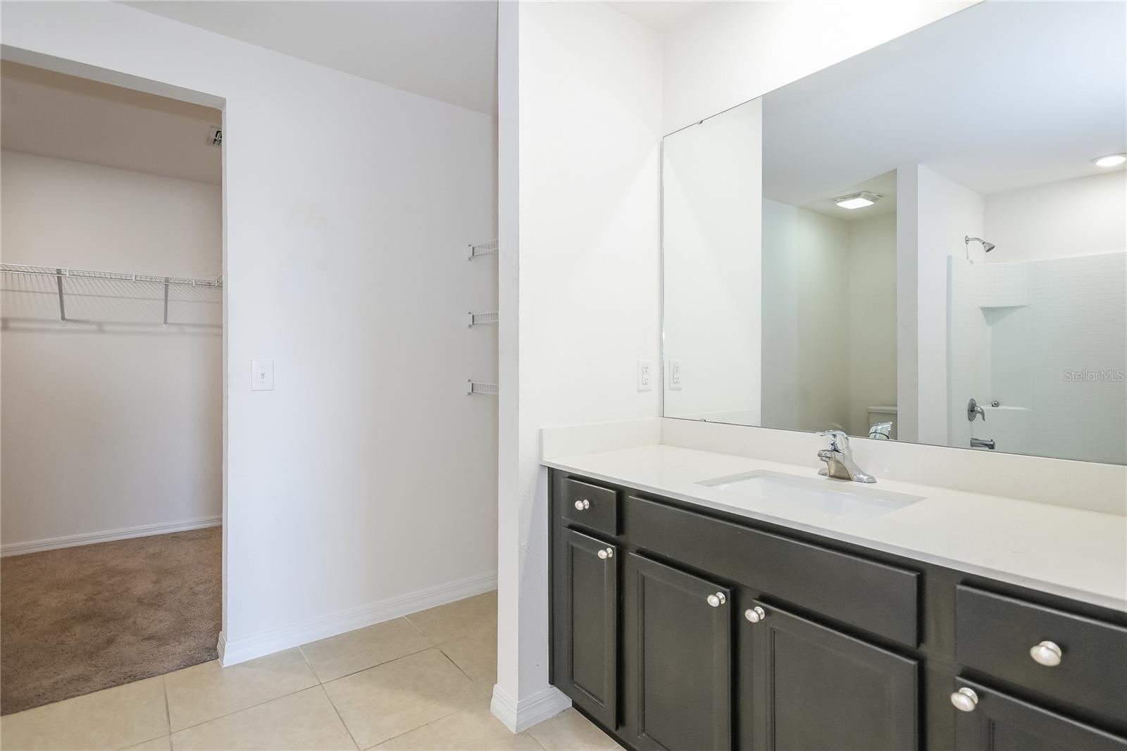 RIDGE AT SWAN LAKE - Residential Lease