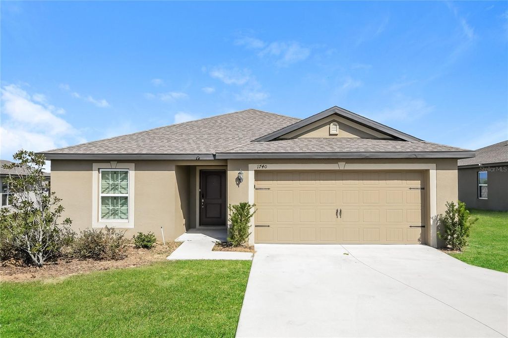 Photo of 1740 Canaan Loop, Dundee, FL 33838 (MLS # O6384595)