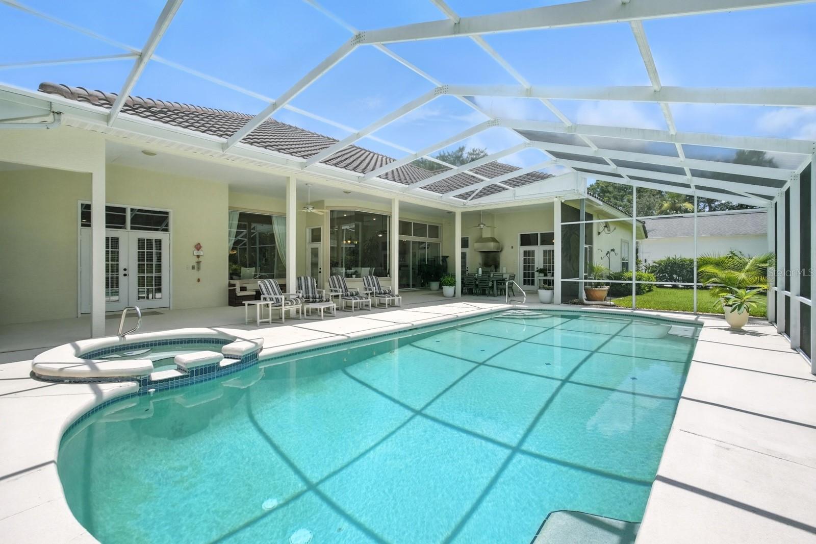 19 TOMOKA COVE WAY