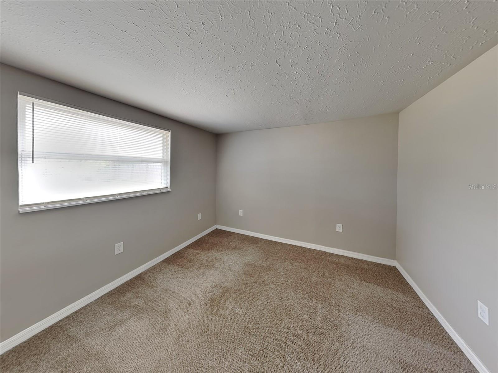 BRENTWOOD ESTATES - Residential Lease