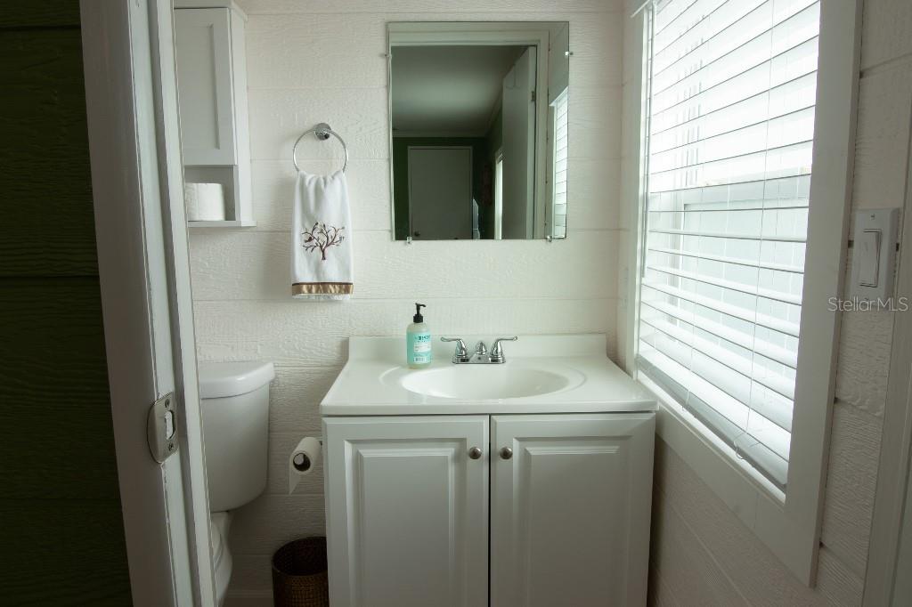 LEMON BAY ISLES PH 01 - Residential