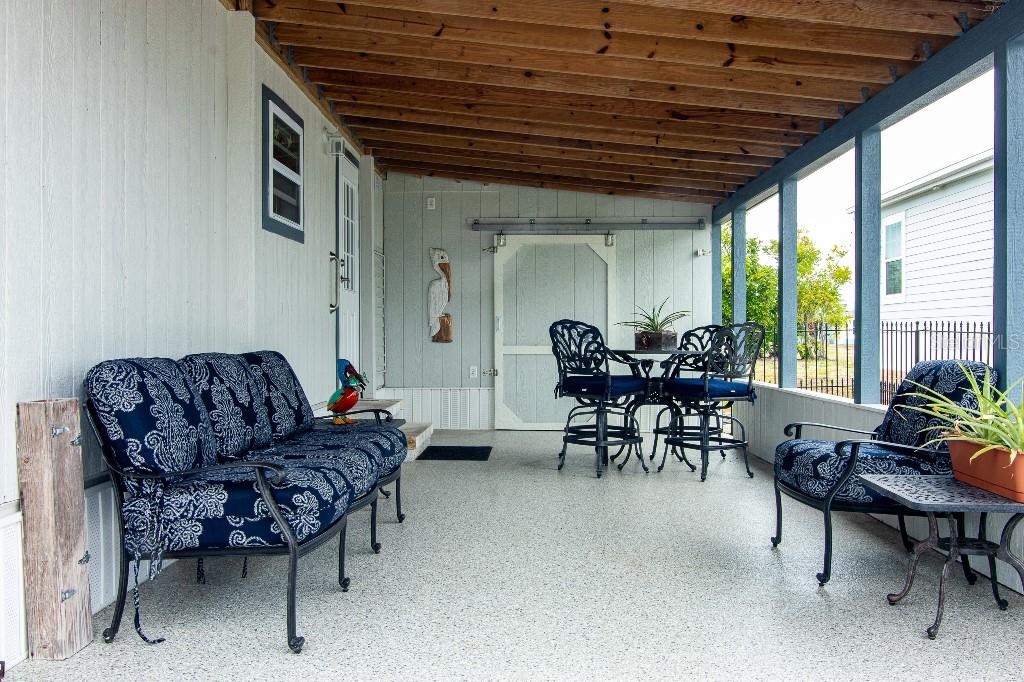 LEMON BAY ISLES PH 01 - Residential
