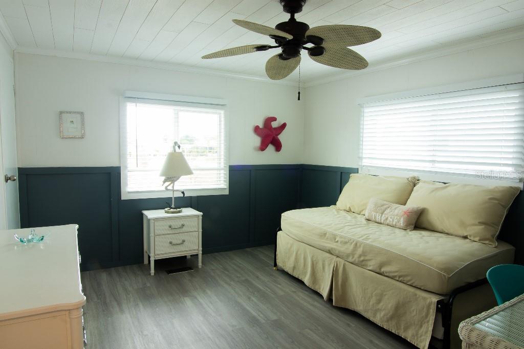 LEMON BAY ISLES PH 01 - Residential
