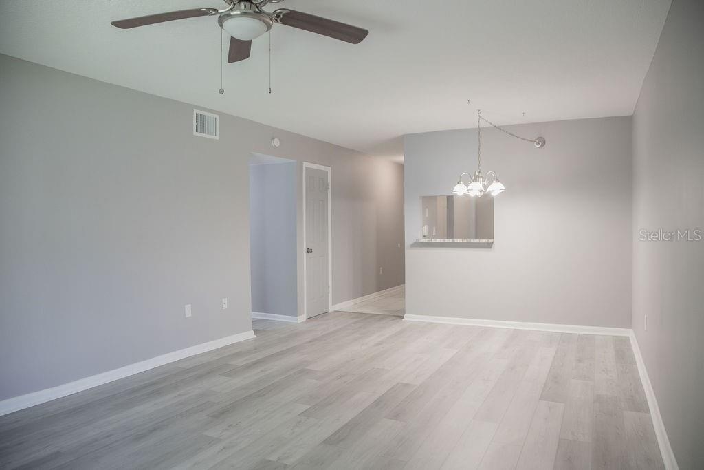 LAKE WALES VILLAGE CONDO - Residential