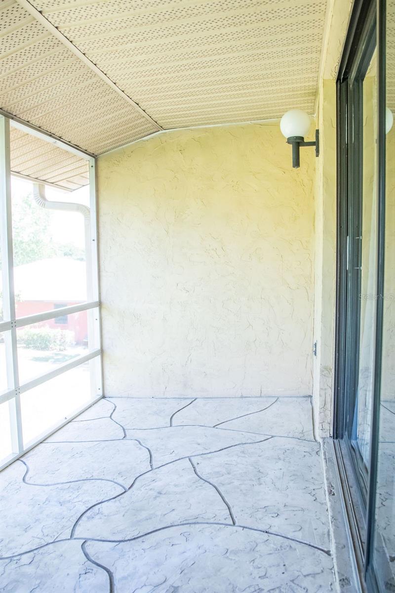 LAKE WALES VILLAGE CONDO - Residential