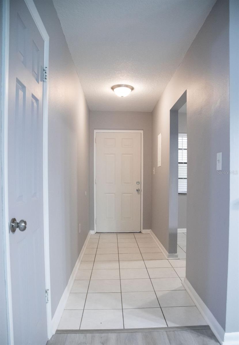 LAKE WALES VILLAGE CONDO - Residential