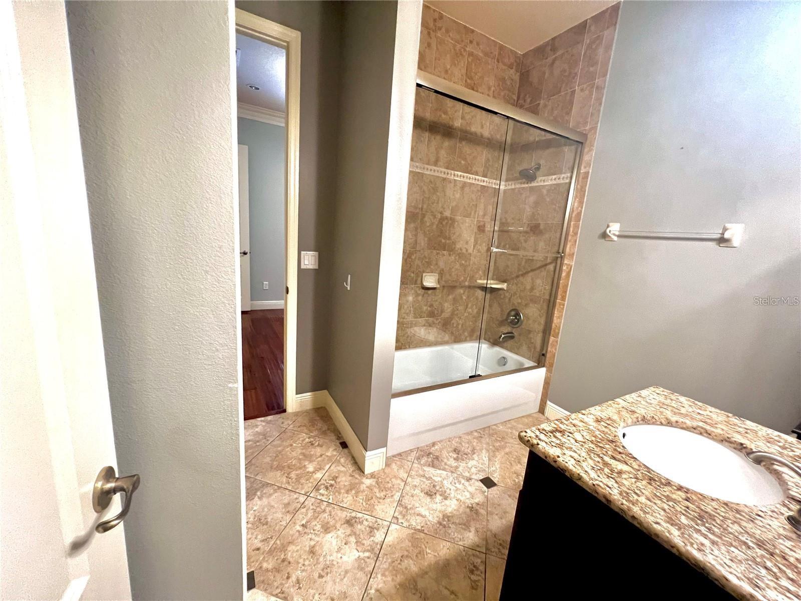 PILLARS LANDING SUB - Residential