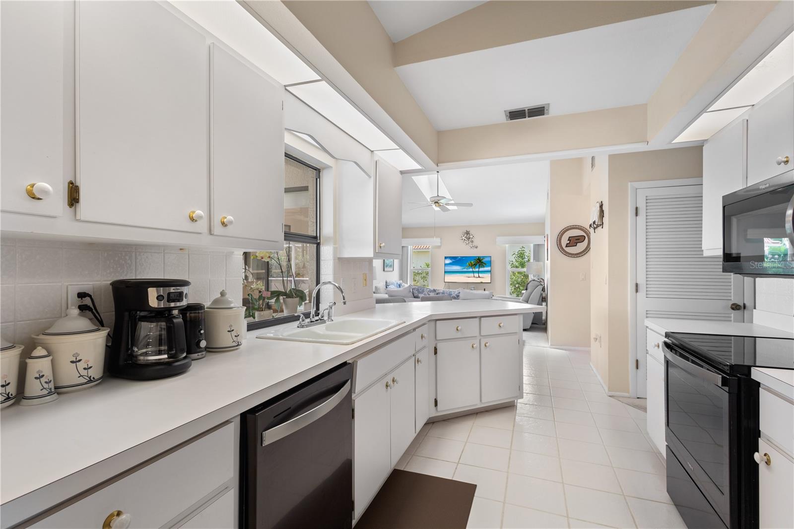 PUNTA GORDA ISLES SEC 23 - Residential