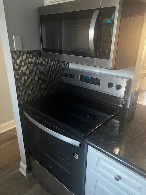 KINGSTON COURT VILLAS - Residential