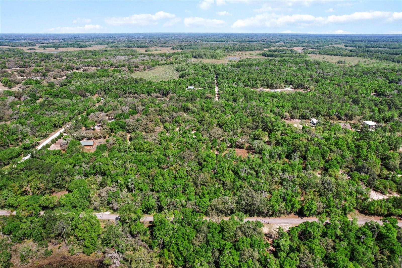 COLONY ESTATES - Land