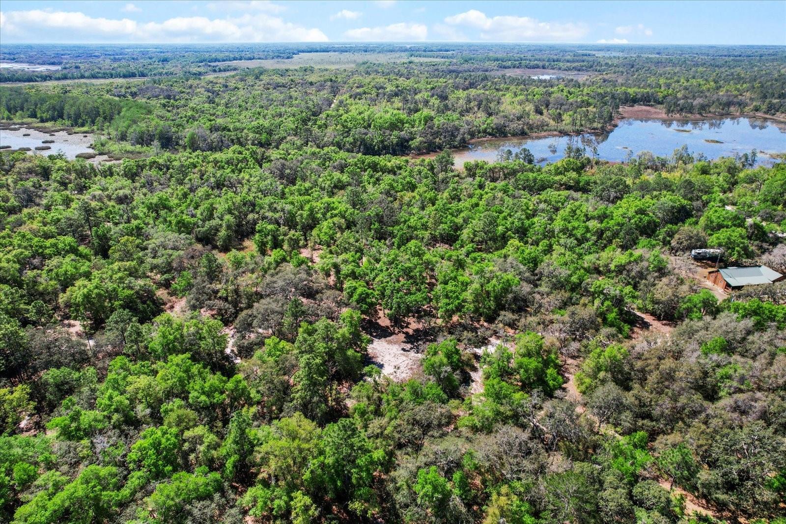 COLONY ESTATES - Land