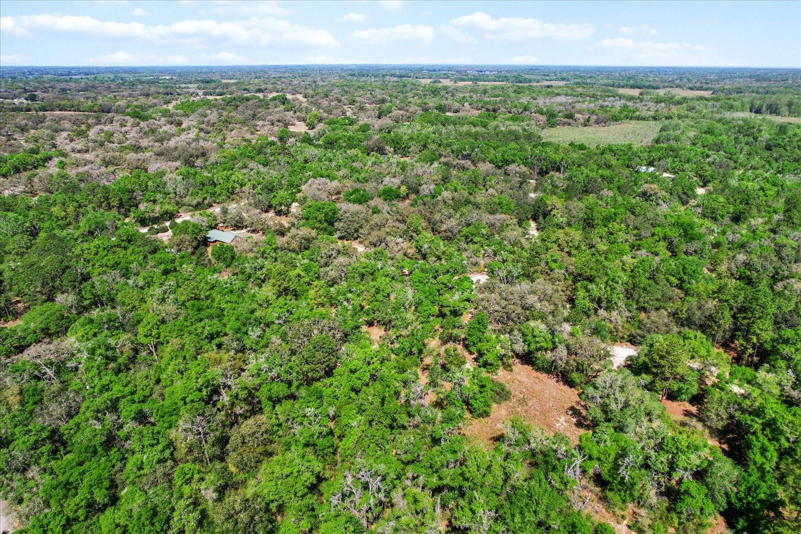 COLONY ESTATES - Land