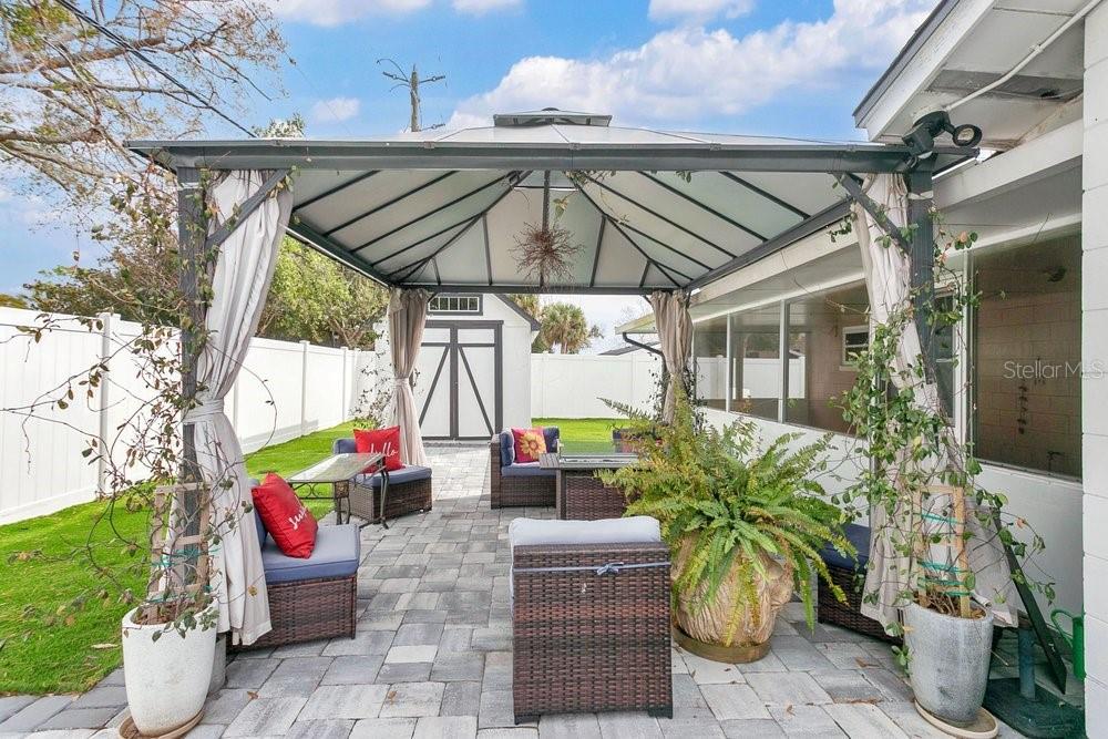 CASA ALOMA - Residential