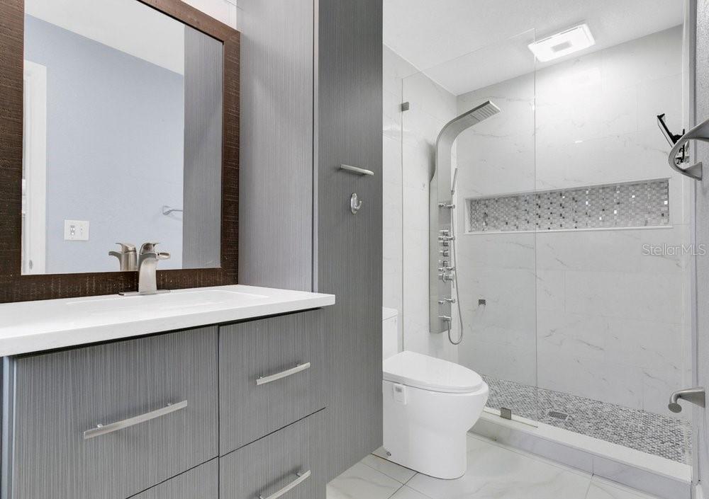 CASA ALOMA - Residential