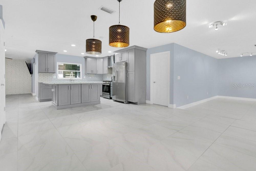 CASA ALOMA - Residential