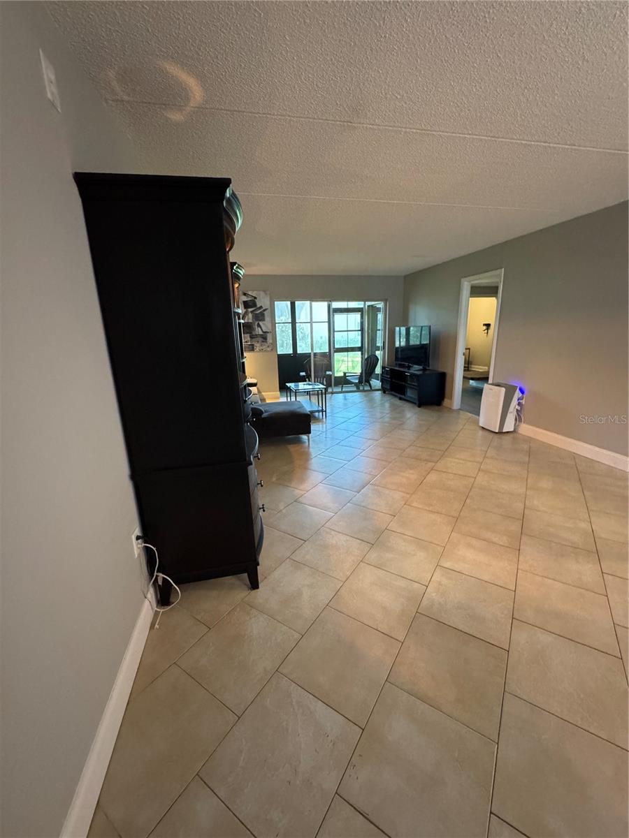 EAST LAKE WOODLANDS CYPRESS ESTATES - Residential Lease