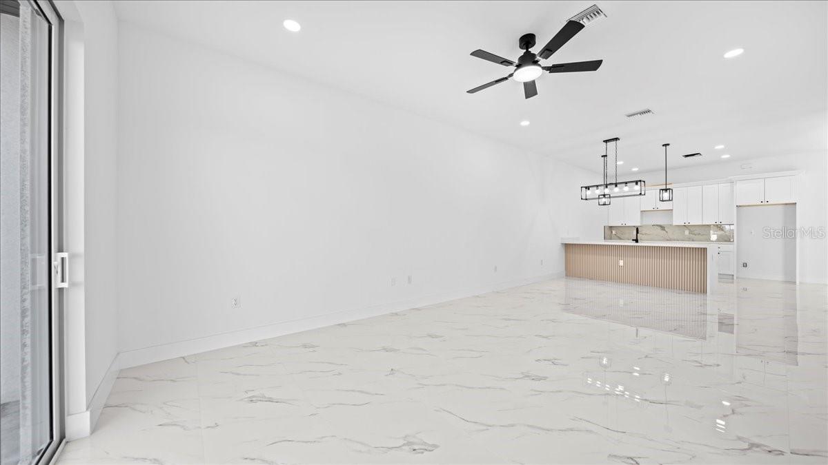 CAPE CORAL - Residential Income