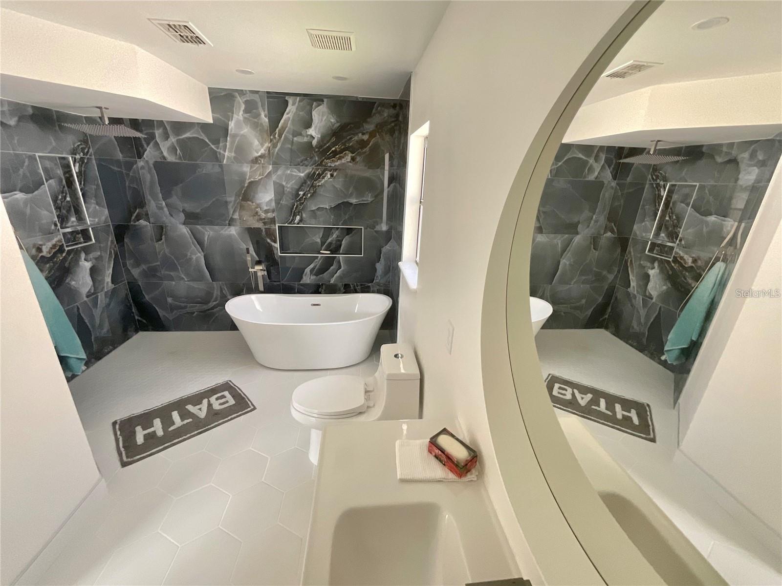 CONCORD WOODS VILLAGE SEC 1 - Residential Lease