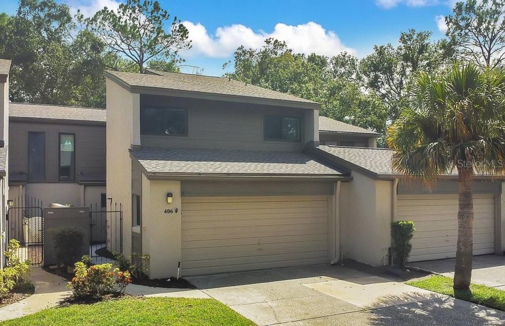 Photo of 406 Meadowood Boulevard, Fern Park, FL 32730 (MLS # O6351080)