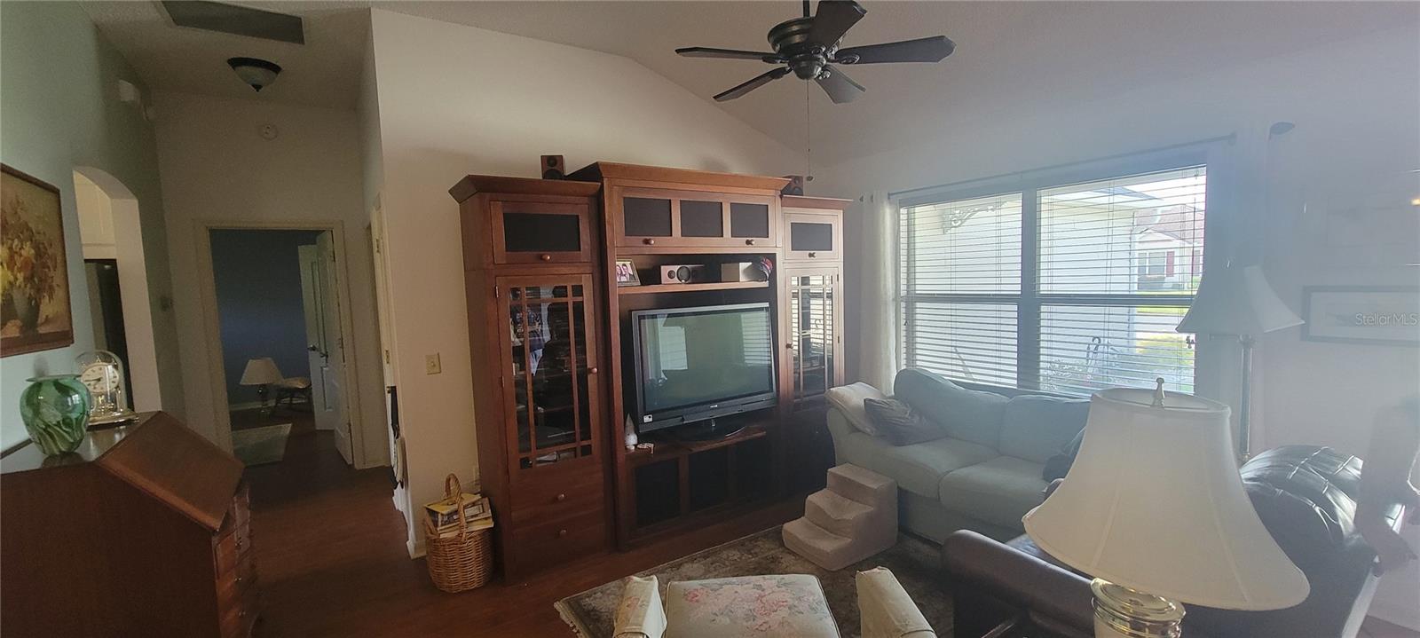 3033 MAYWOOD COURT