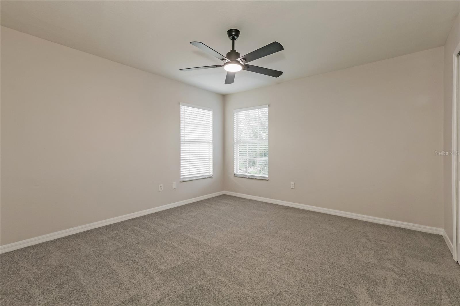 CARRIAGE POINTE PH 01 - Residential