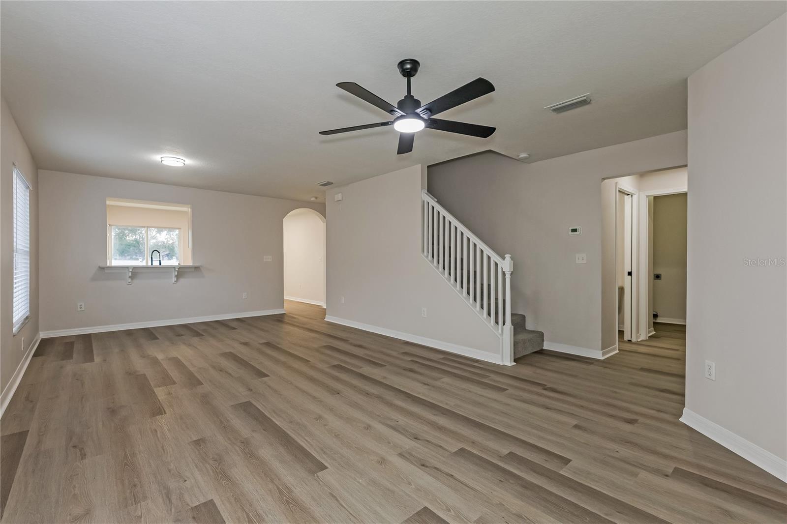 CARRIAGE POINTE PH 01 - Residential