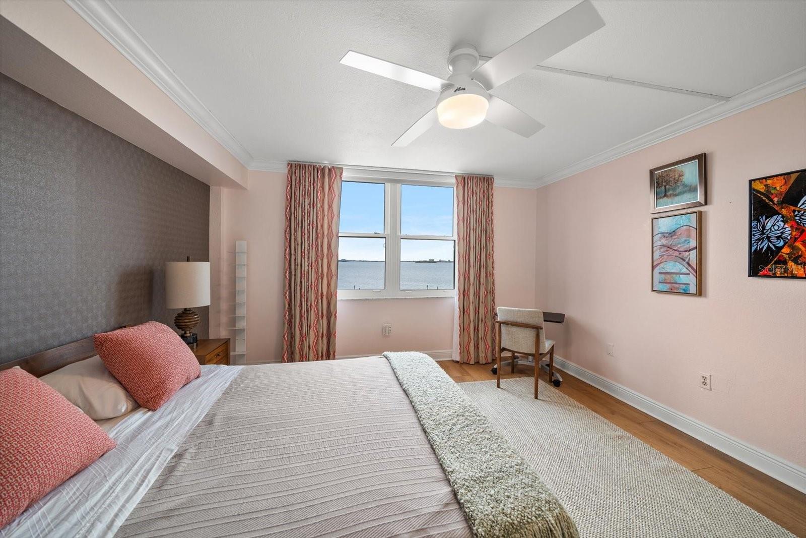 EDGEWATER ARMS 4TH CONDO - Residential