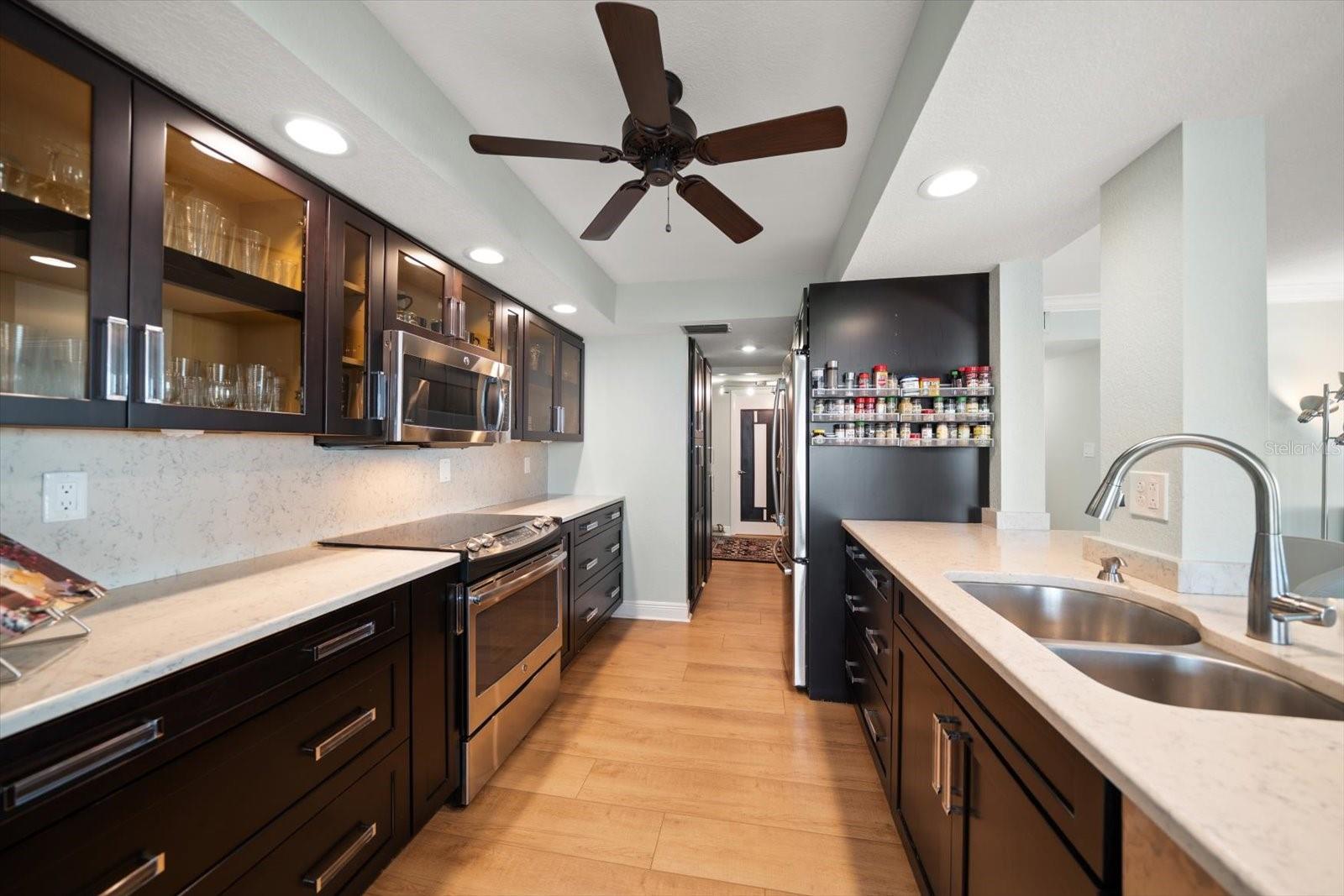 EDGEWATER ARMS 4TH CONDO - Residential