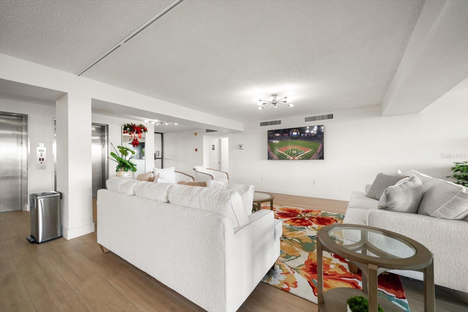 EDGEWATER ARMS 4TH CONDO - Residential