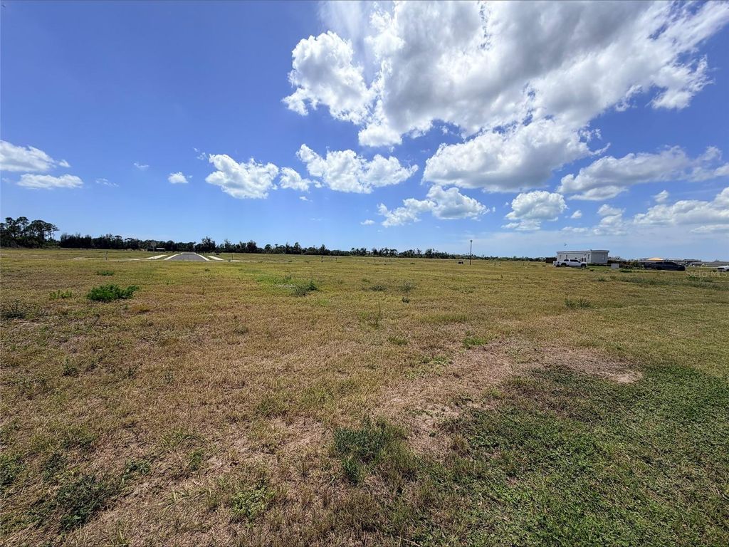 Photo of 254 Holly Bank Ave, Nokomis, FL 34275 (MLS # TB8505089)