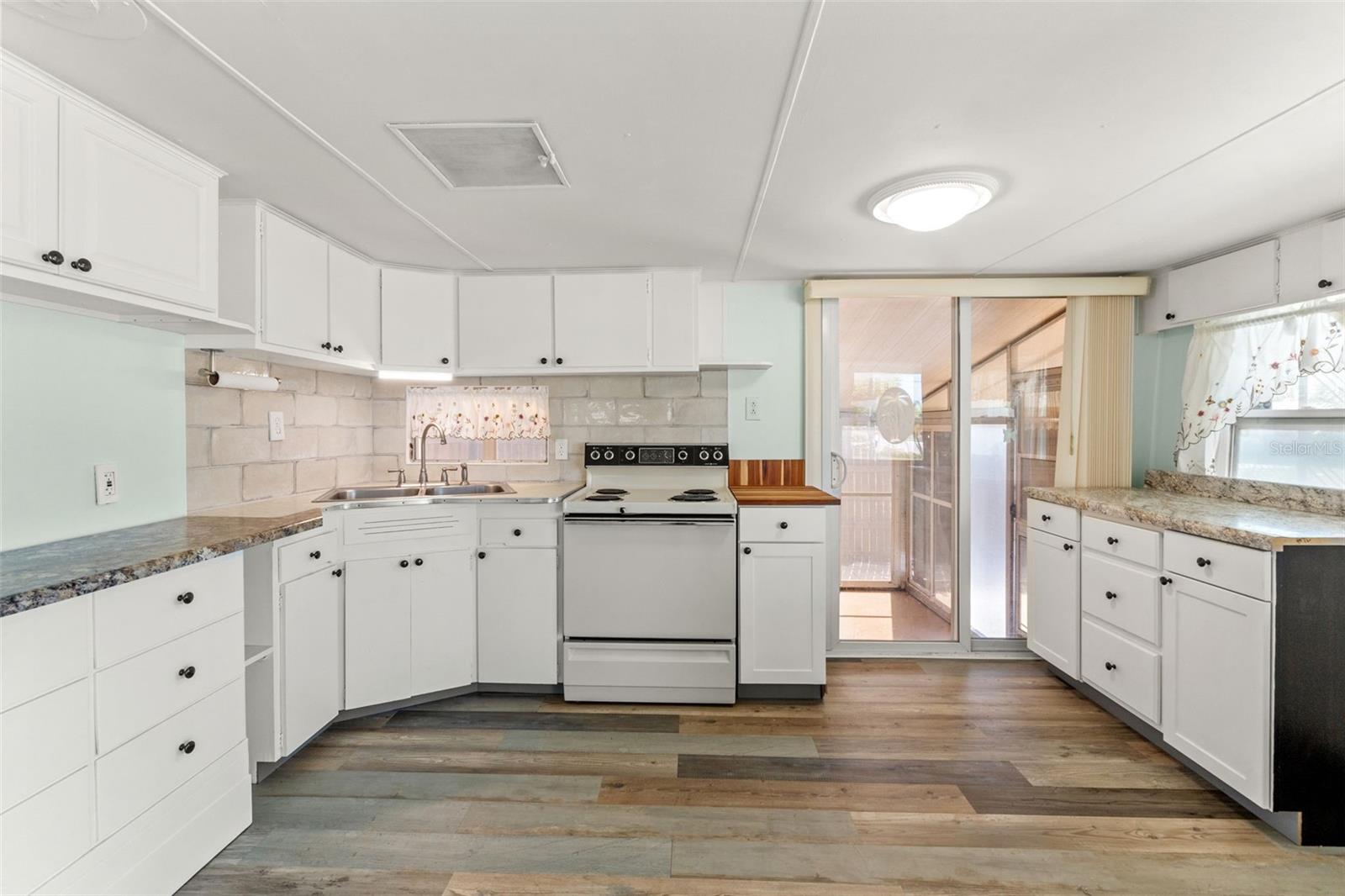 BUENA VISTA 2ND ADD - Residential