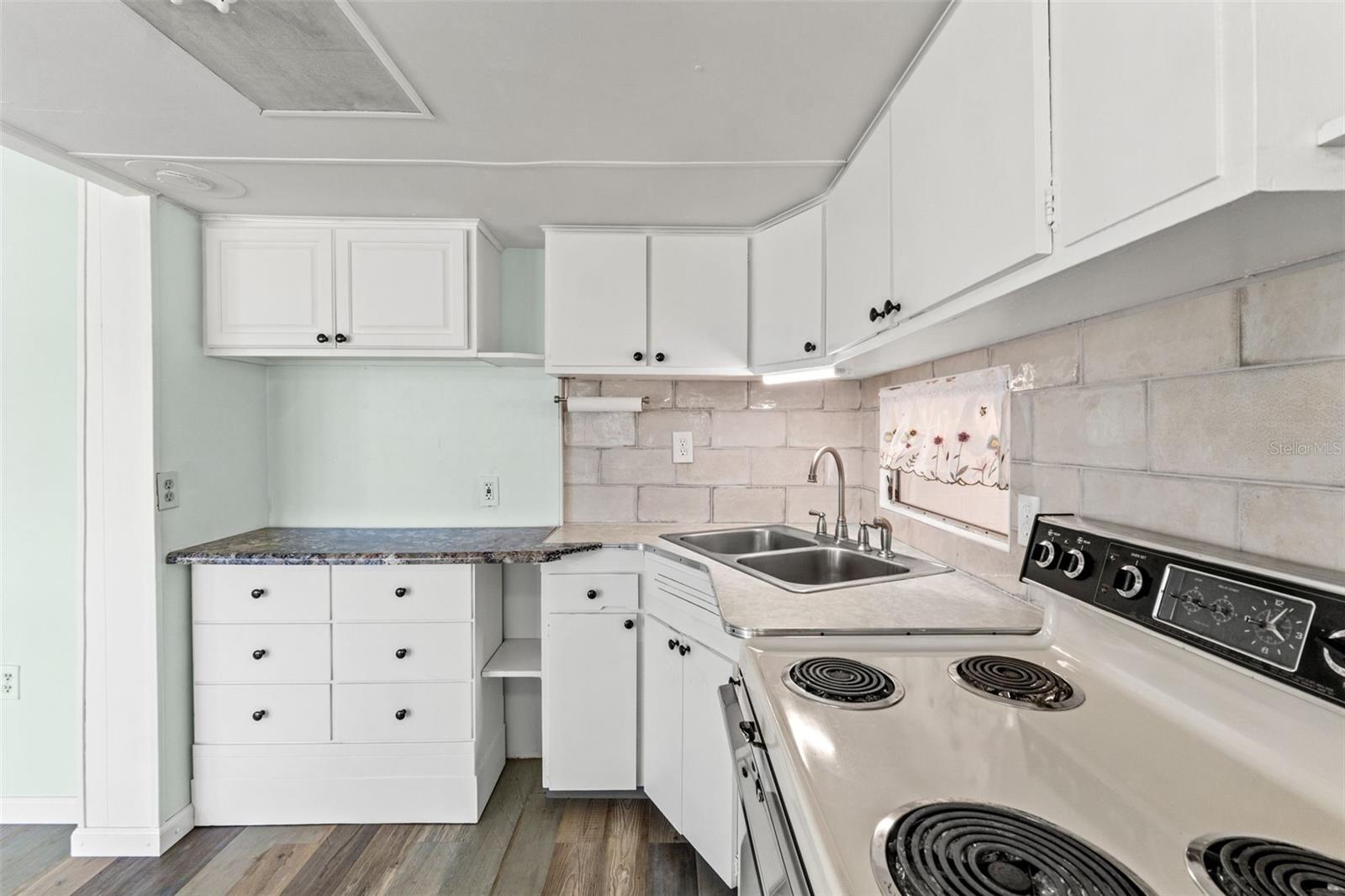 BUENA VISTA 2ND ADD - Residential
