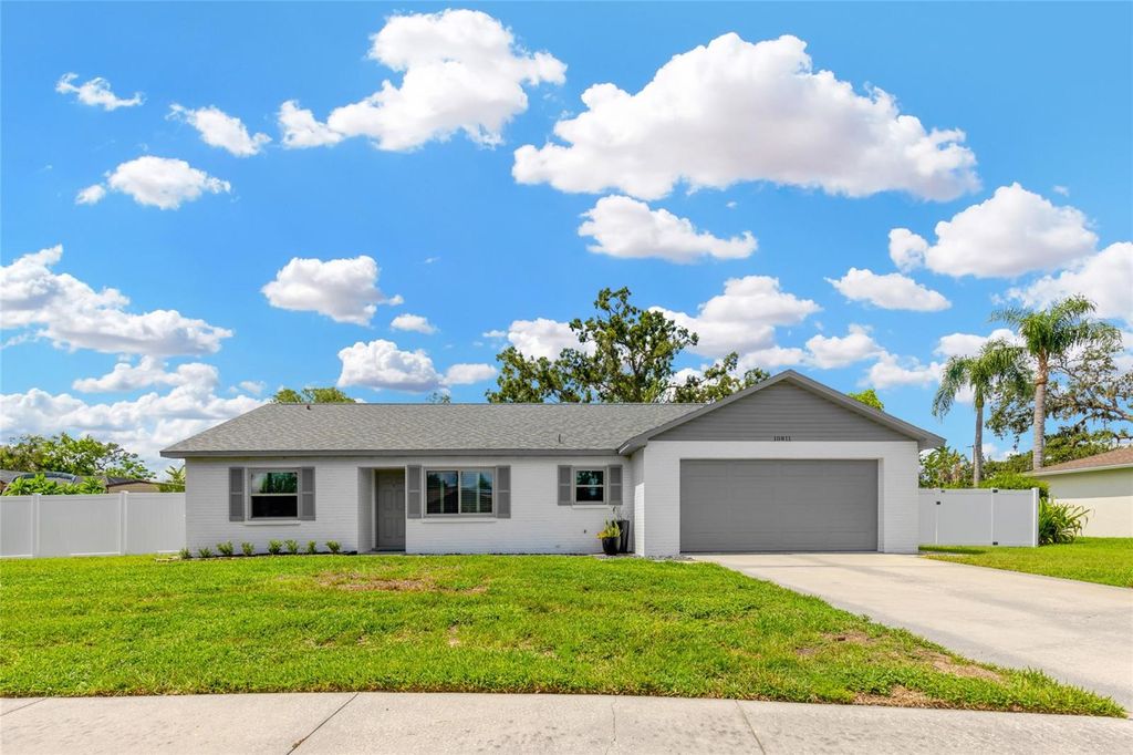 Photo of 10811 Providence Oaks Drive, Riverview, FL 33578 (MLS # TB8399740)