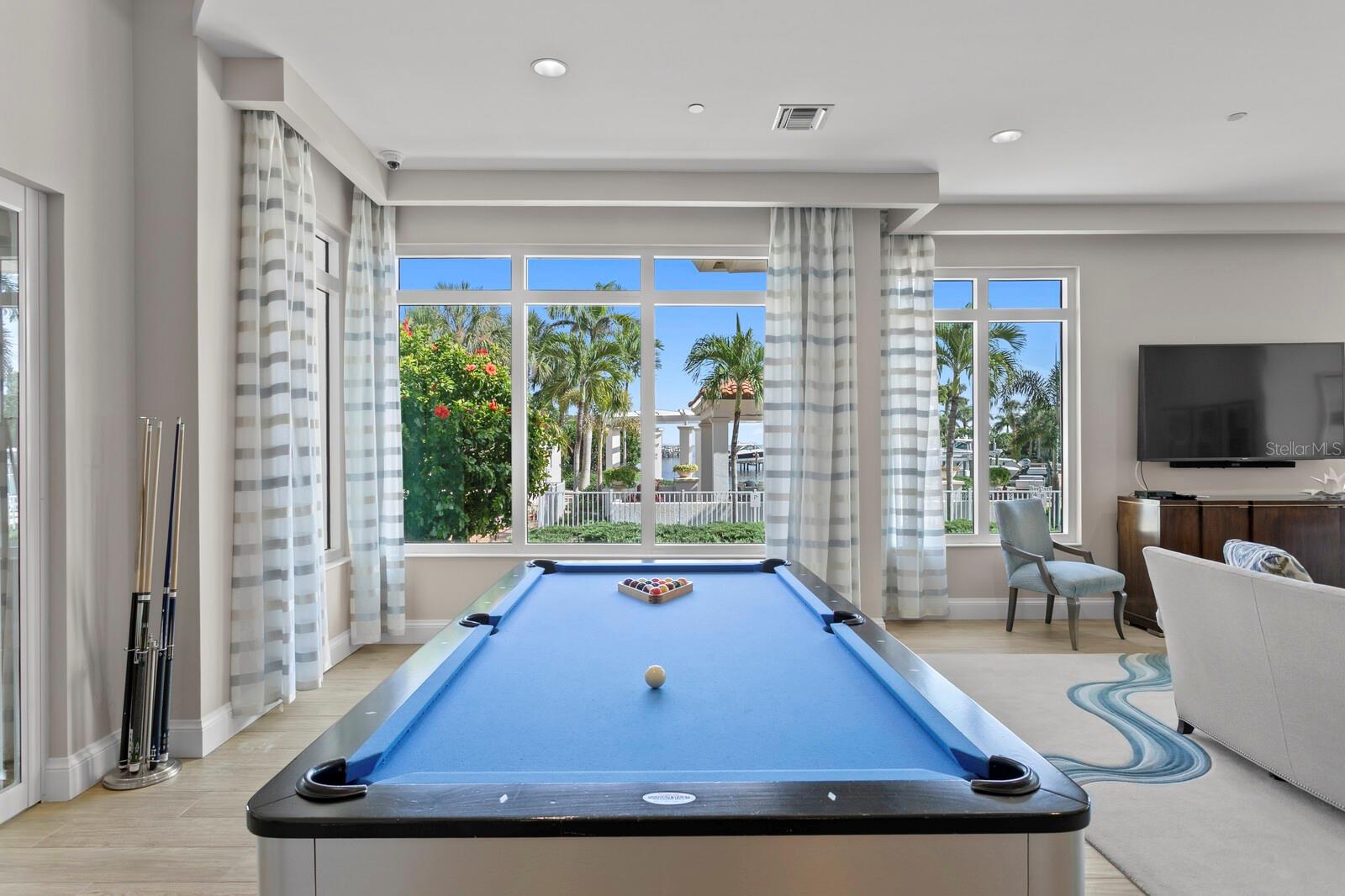 WATER CLUB SNELL ISLE CONDO - Residential