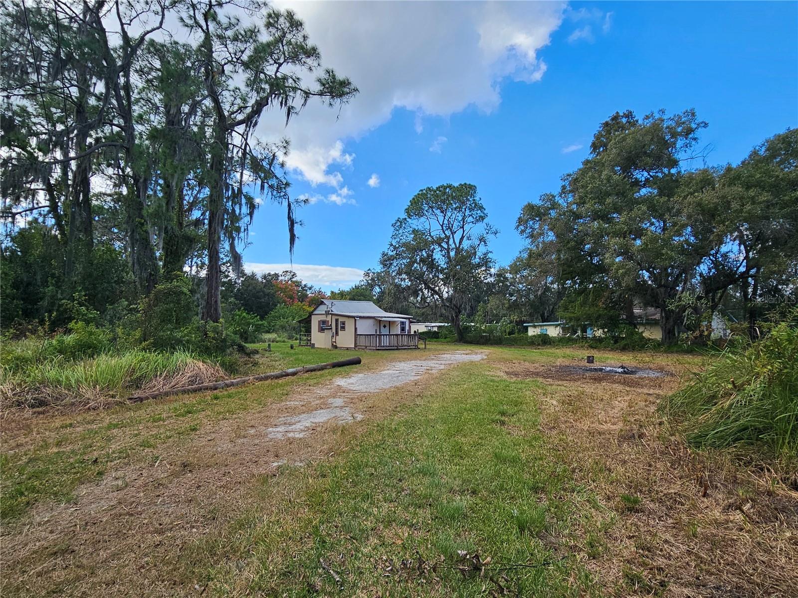 WEST END FARMS - Residential Lease