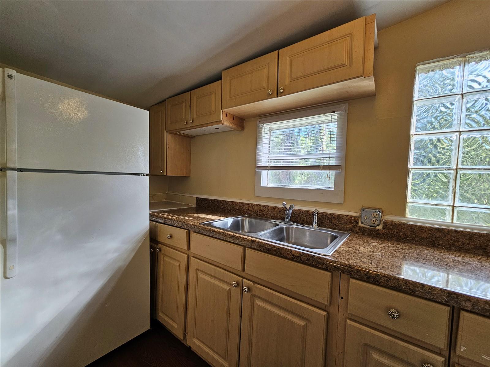 WEST END FARMS - Residential Lease