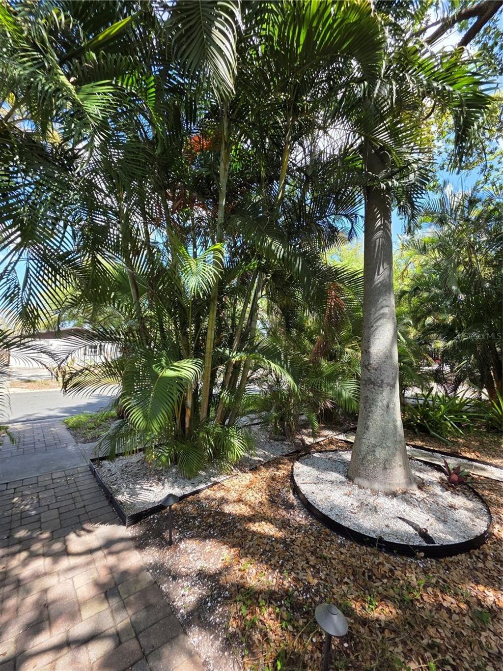 Photo of 2200 8th Avenue N, St Petersburg, FL 33713 (MLS # A4686983)