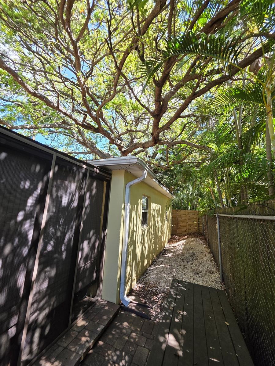 BRUNSON SUB - Residential