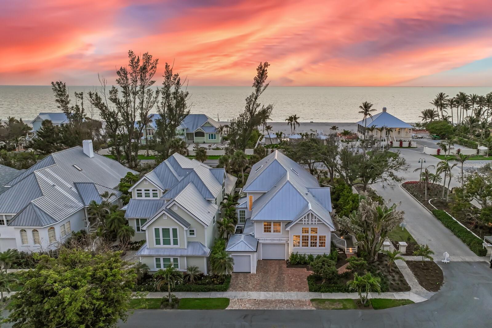 100 CARRICK BEND LANE