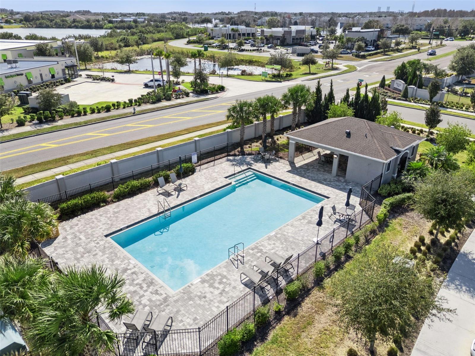 SPRING ISLE PALMS - Residential