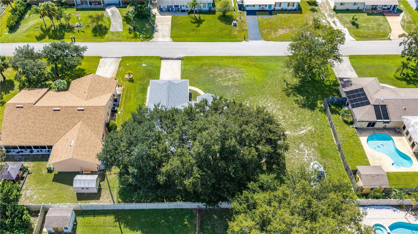 2825 SABAL PALM
