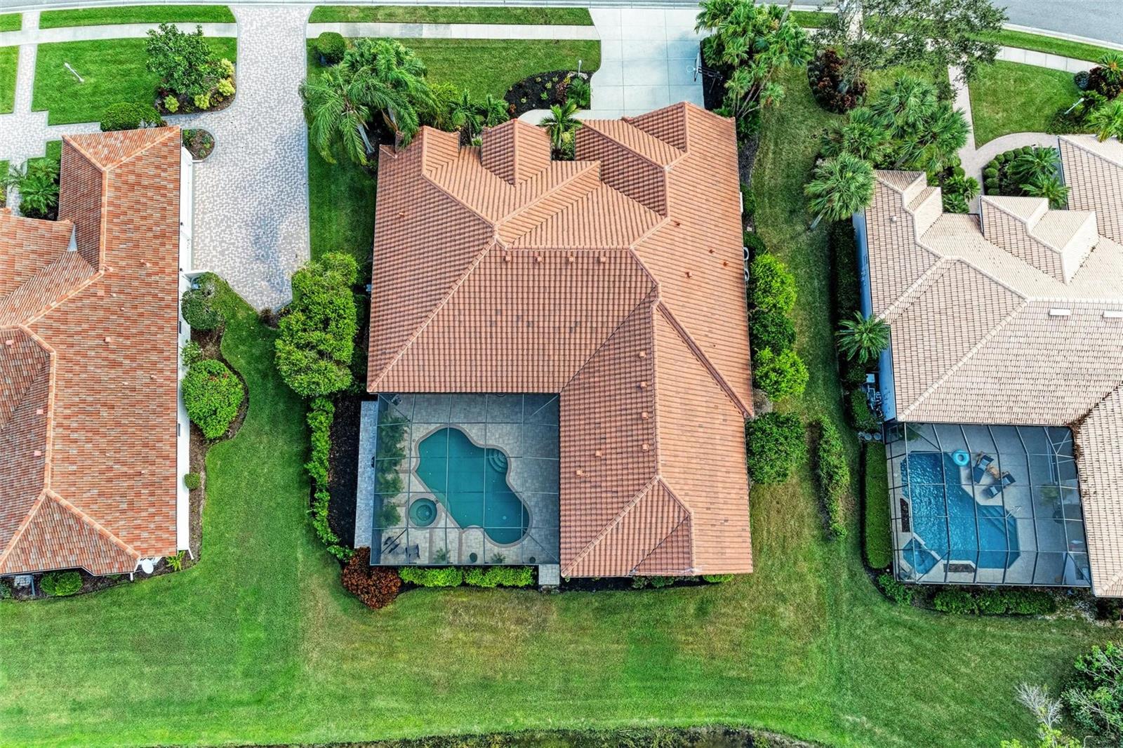 8019 ROYAL BIRKDALE CIRCLE