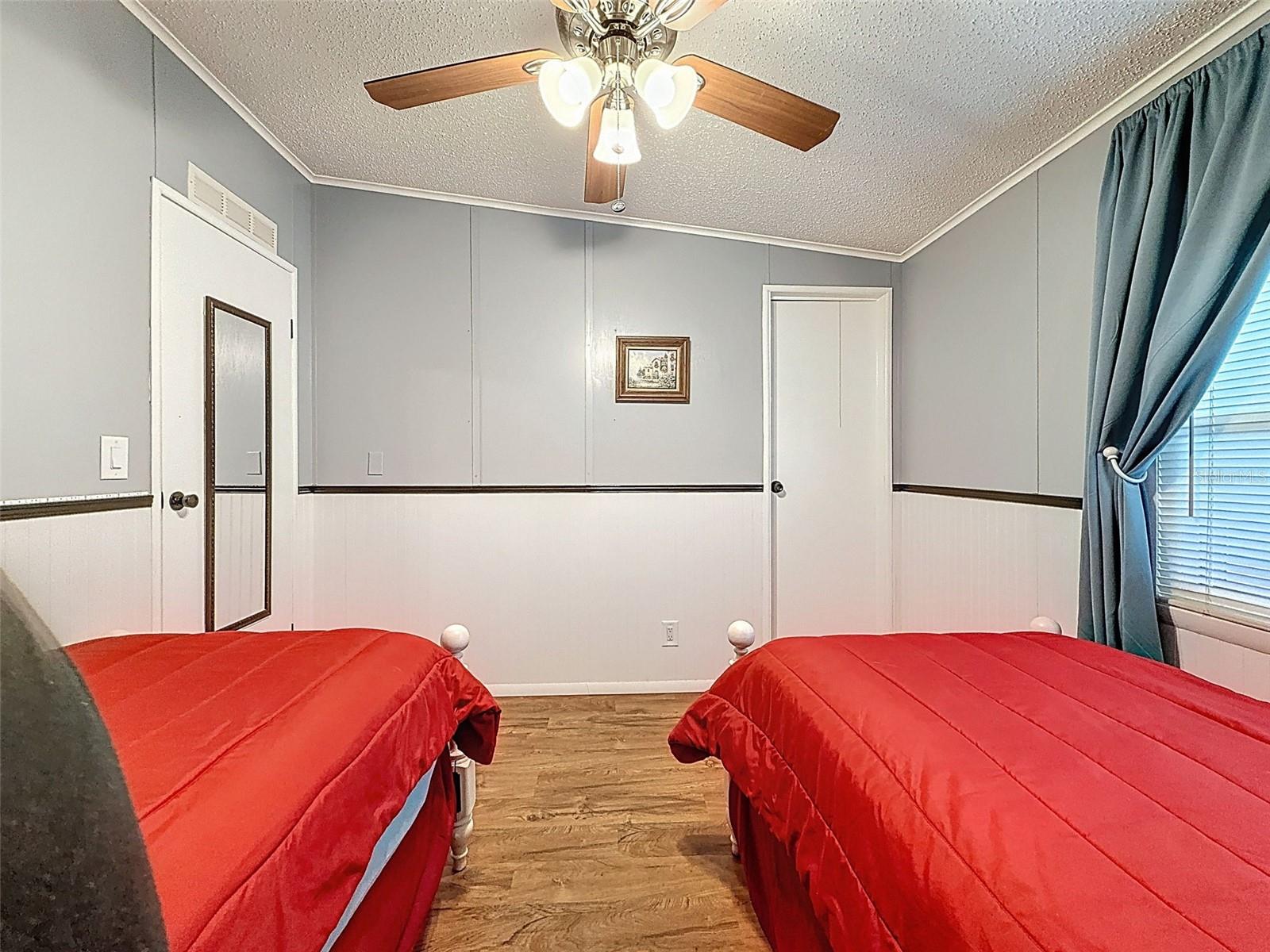 PONDEROSA PARK - Residential