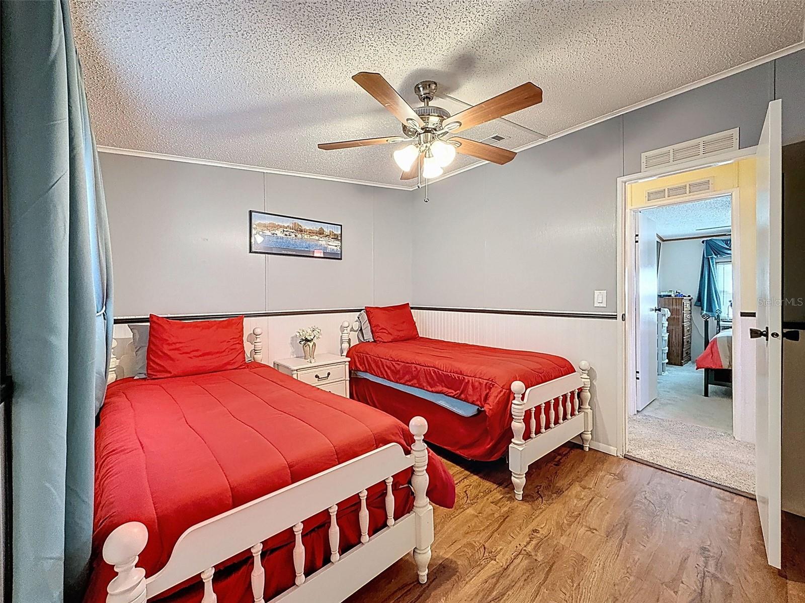 PONDEROSA PARK - Residential