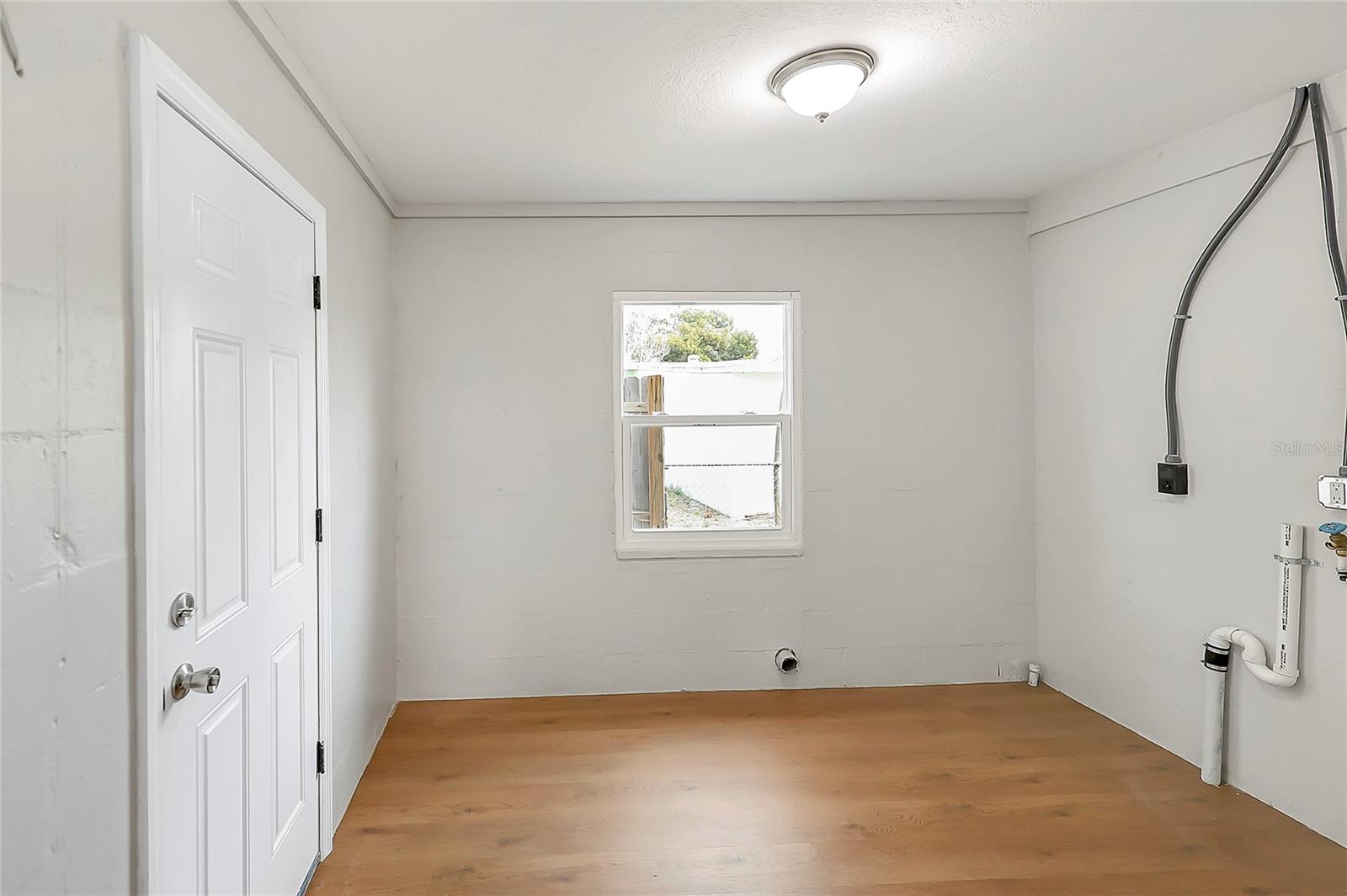 BROADMOOR ACRES SUB - Residential